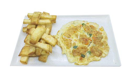 Fried Irish Potatoes with Omelette